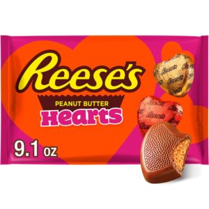 REESE’S Chocolate Peanut Butter Creme Hearts, Valentine’s Candy Bag, 9.1 oz